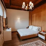 Kerculla Θέρετρο 4*