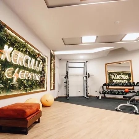 Semesteranläggning (resort) Kerculla 4*