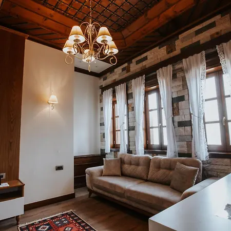Kerculla 4* Gjirokastër