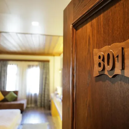 Kerculla 4* Gjirokastra