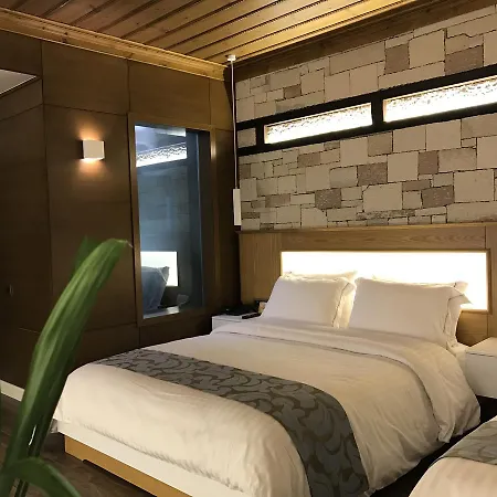 Kerculla 4* Gjirokastër